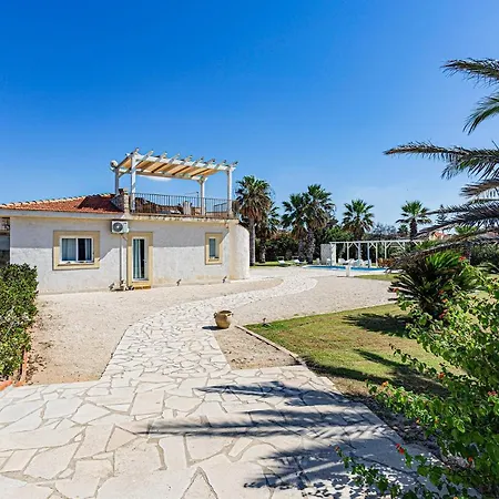 וילה Clara Ispica By